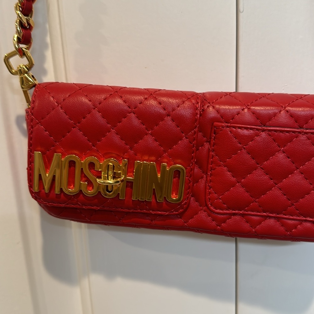 Moschino quilted red crossbody bag - Picture 3 of 7